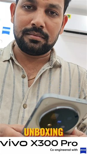 Neotel S on Instagram: "Vivo x300 pro unbcing and sales started at Neotel #vivo #hyderabad #andhrapradesh #karnataka #anantapur #neotel #finance #dharmavaram #penukonda #hindupur #gooty #bangalore #hyderabad #andhrapradesh #kalayanadurgam #viral #trending #tadipatri #karnataka #vizag #vijayawada"