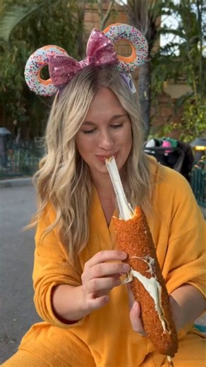 DisneyLand California One Day itinerary #travel #viral #destination #facts #disney #disneyland