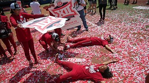 OU softball beats Texas for Big 12 Tournament championship, pushes win streak to 43 games