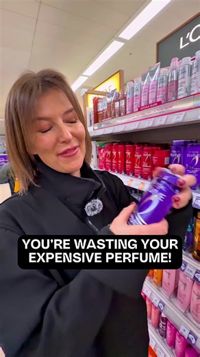 Is your shampoo over shadowing your stunning perfume??? Not only is it taking away from your perfume, added fragrances are entirely unnecessary and can damage hair health massively!