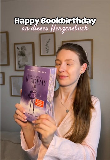 Anzeige| HAPPY BIRTHDAY - pure Grace Academy, The Final Bow💜✨ - @Jennifer Bright @Loewe Intense - #jenniferbright#puregraceacademy#neuerscheinungen