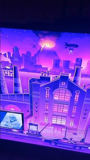 Where is the 4th Teenage Mutant Ninja Turtle on the Roku screen saver?