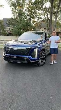 The new #CadillacVistiq has arrived with baby #Escalade vibes, but does it do big daddy Caddy proud?