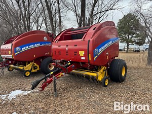 2020 New Holland Roll-Belt 560 Round Baler | Agriculture