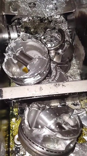 I went boom and this is the result. #scrap #aluminum #piston #rod #tractorpulling #fyp #foryourprofile #foyoupage #foryou #ihatemylife #lostwilltolive