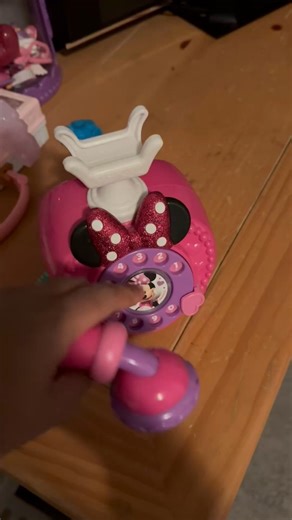Watch Cutest Minnie Mouse Phone on Amazon Live