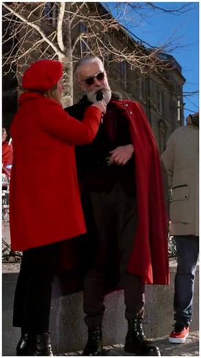 Christmas has officially arrived at the Quarter! 💫 Our Light Switch On officially kicked off the festive season in style with a magical Christmas parade through the Galleria - featuring live music from Tinderbox Collective Orchestra, stunning ballerinas from KIC Dance Company, incredible breakers from Zero Gravity Breakdance and the amazing EdinburghRollerDance crew 🎶💃🕺 We even had a special visit from our Stylish Santa and his little elves! 🎅 A huge thank you to our friends Boogie in the M