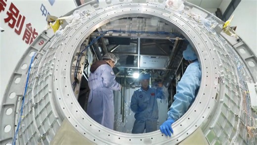 See China's new cargo spacecraft under construction + docking animation
