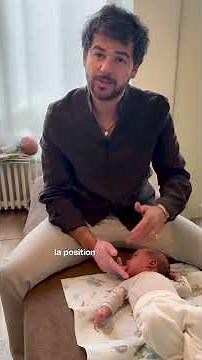 Doctor gently relieves baby’s tummy gas and guides the parents#BabyGasRelief#DoctorCare#ParentingTip