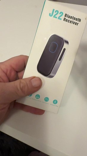 #J 22 Bluetooth receiver