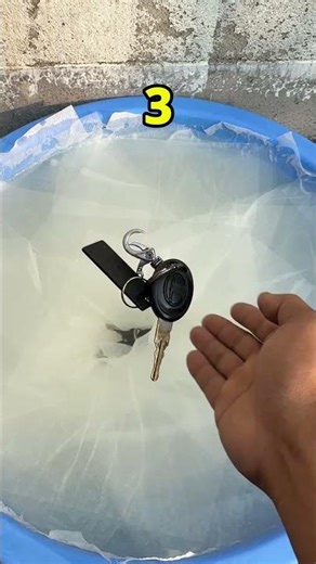 How Many Key Chain Sink In Water?