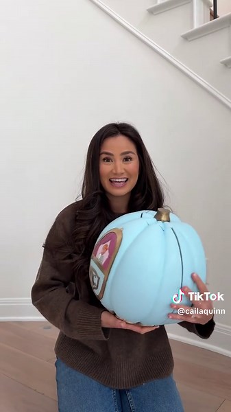 Unboxing a very special box from @Disney to celebrate Cinderella’s 75th anniversary! 🩵✨ Happy birthday Cinderella - this magical pumpkin is so beautiful and something my daughter & I will cherish! Thank you so much Disney!!! We love you! @Disney #disney #disneycinderella #cinderella75th #unboxingvideo #cinderella #gifted #disneycollector #disneycollection #cinderellapumpkin #cinderellacollection #cinderella75thanniversary