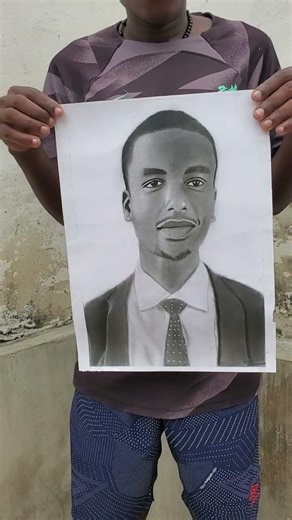 drawing using graphite on paper. #charcoal #art #drawing #graphite