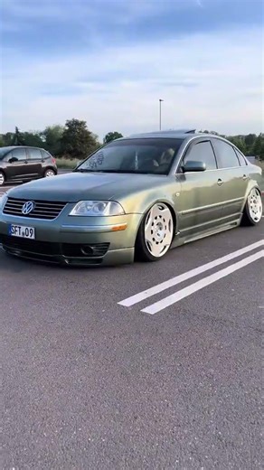 stanced passat b5.5