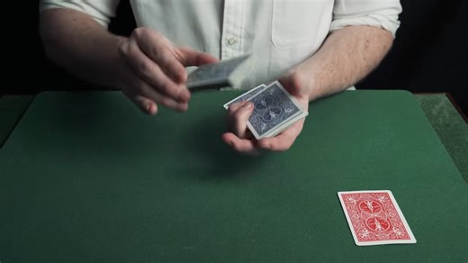 This is the coin trick that fooled Elvis Presley
