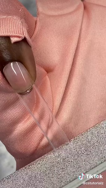 How to Create Raindrop Nails: Instagram Nail Art Tutorial