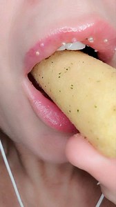 109K views · 2.2K reactions | Dog Goes Woof Can Goes Meow Satisfying Lips Goes Cronch  . . . . . . . . . #Crunchy #asmr #satisfyinglips #mukbangasmr #oddlysatisfying #eatingsounds #food | Satisfying Lips | Facebook