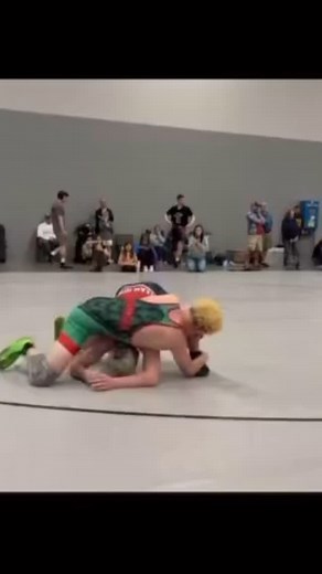 Spladle Season at the AAU National Duals 🔥🔥🔥 @cheek_gavin1 | Nebraska Wrestling