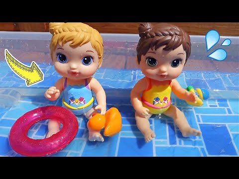 BABY ALIVE TWINS POOL DAY // Playing Dolls with Twin Babies | Mommy Etc