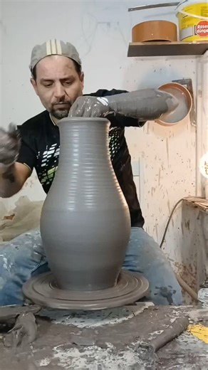 Performance 05/26 foll ,clay_ conceptual art#اداء #pottery #art #throw #2026@follower