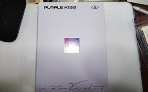 Purple kiss 紫啵出道专开箱