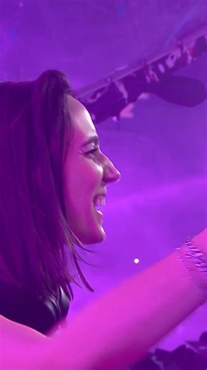 Amelie Lens teasing new music 👊 | Techno Station