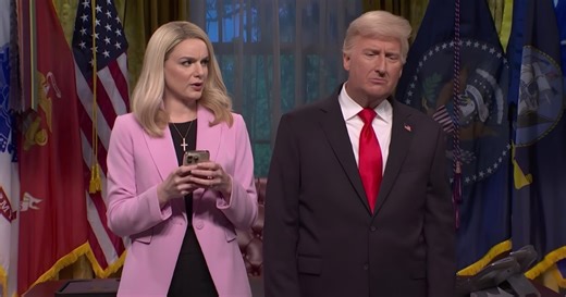SNL's 'Donald Trump' & 'Melania' Talk About Epstein Statement in Cold Open