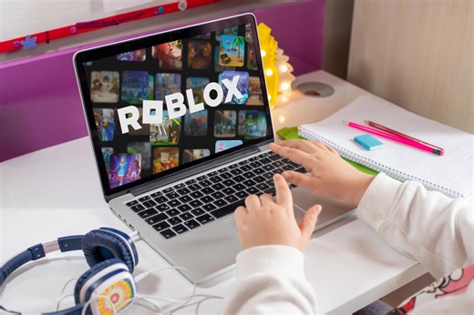 Roblox: Stärkere Altersverifikation für alle Nutzer soll bis Jahresende kommen