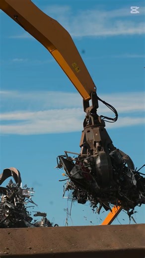 𝗔 𝗱𝗮𝘆 𝗮𝘁 𝗘𝘂𝗿𝗲𝗴𝗶𝗼 𝗥𝗲𝗰𝘆𝗰𝗹𝗶𝗻𝗴 Raw materials in, innovation in motion, and recycled resources back into the world. This is how we create impact—every single day. #europe #recycling #copper #emotor #euregio | Euregio Recycling Belgium