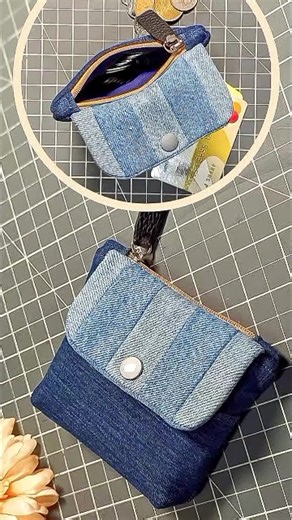 Easy DIY Zippered Denim Wallet from Old Jeans