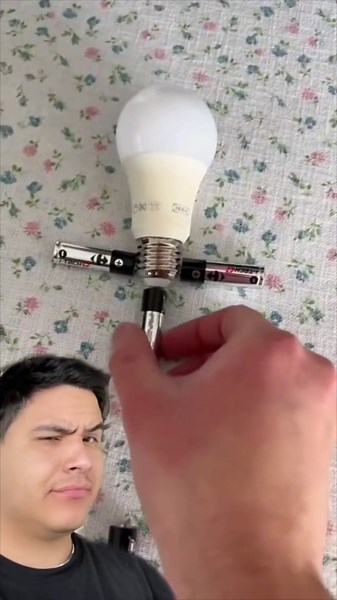Battery Powered Lightbulb Hack