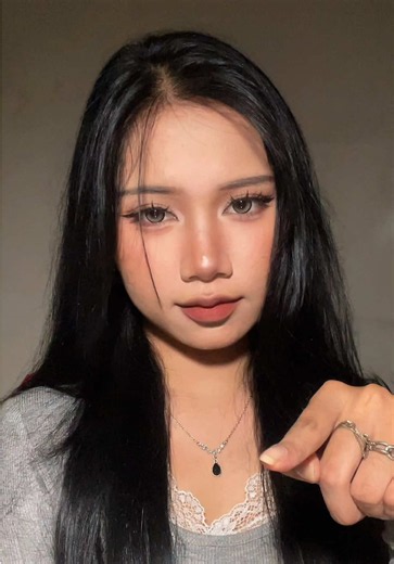 Make Up Transition Tutorial: Easy False Eyelash Look