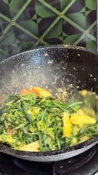 Niuro ra aaluko tarkari #foodvideos #minivlog #pokhara #viral #cooking #shortvideo