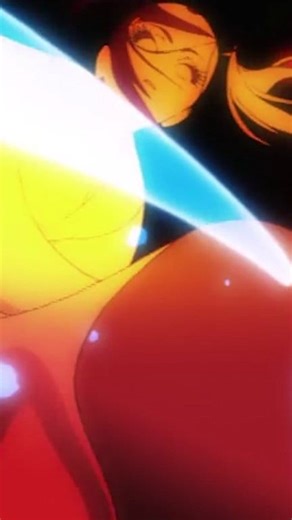 Anime recomendado: Kung Fu Love (Studio 4°C). Este es uno de esos cortometrajes que condensan toda la locura, energía y estilo visual que caracterizan a Studio 4°C. Se llama “Kung Fu Love”, y en apenas diez minutos logra combinar acción frenética, comedia absurda y psicodelia visual. La historia gira en torno a Hanako, una chica que ha hecho una promesa de amor eterno con su pareja. Todo parece normal hasta que, tras realizar un extraño ritual, su vida da un giro surrealista: de pronto su rostro