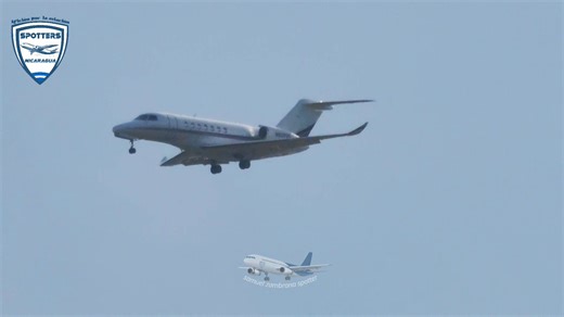 ¡Feliz tarde spotters! Nos envían este grandioso aporte del Cessna Citation Longitude (C700) procedente de GEORGE TOWN (GCM) con matrícula N829QS en su aproximación al Aeropuerto int'l Agusto C. Sandino Creditos: Samuel zambrana #spottersnicaragua #spottingnicaragua #EMCargo #reelsvideoシ #spotterslife #aviationphotography @fansdestacados | Spotters Nicaragua