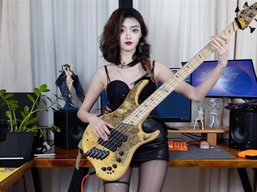 【bass cover】HOLLOW HUNGER (TV动画《OVERLORD IV》片头曲)-OxT 贝斯翻弹