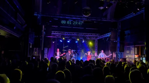 An amazing end to 2025 with the fantastic Jenny Biddle Simple Minded and Deacon Blues. (And the Mac Arts count down clock). As always this was only made possible by the Volunteers who gave up their Hogmanay to put on a party that turned Gala in to a wee Princes Street Gardens. See you all soon for more fantastic shows. Chris, Mark and Katie | MacArts, Galashiels