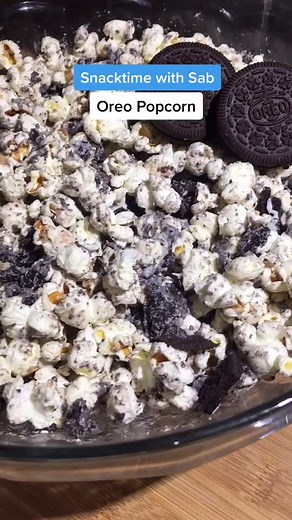 Oreo Popcorn Recipe: Sweet Snacktime Delight
