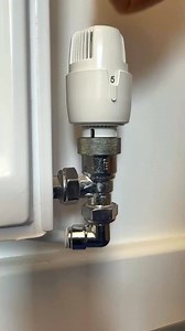 How to fix a leaking radiator valve! #asmr #asmrsounds #learn #foryou #mmplumber #viral #plumbing #toolbag #pipes #tools #cleancopper #plumbertools #pressfit #soldering #copper #handtools #work #diy #howto #plumber #tips #hack #reels #handyman #plumero | Mmplumber