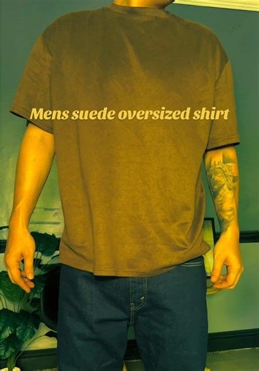 Elevate your wardrobe with the HOOWIl Velvet Suede Leather Shirt. This crewneck plain loose fit T-shirt is perfect for men and women. Available in Cream, Matcha, Pink, Coffee, Army Green, and Dark Grey. Sizes range from M to 3XL. Ideal for streetwear and casual wear. W Product Details • Colors: Cream, Matcha, Pink, Coffee, Army Green, Dark Grey. • Sizes: M, L, XL, 2XL, 3XL. • Measurement: Allow 1-2cm measurement difference. • Color Variation: Colors may vary slightly due to monitor differences. 