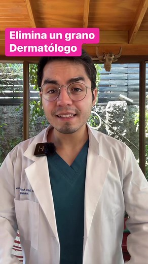 ¿Te salió un granito en la cara o en el cuerpo y no sabes cómo tratarlo? No te preocupes, en este video te explico qué hacer paso a paso. Guarda esta información para cuando te vuelva a pasar. Lo primero y más importante, no intentes apretar el grano. Aunque lo desees, esto puede dejar una mancha o cicatriz y empeorar la situación. Además, si tiene pus, no lo toques, ya que podrías propagar la infección a otras zonas de tu piel. Sigue estos consejos para cuidar tu piel y evitar problemas mayores