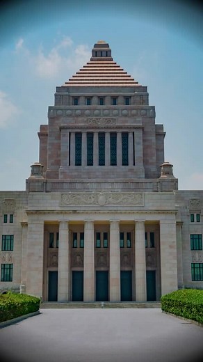 右翼と左翼の違いを学ぶ