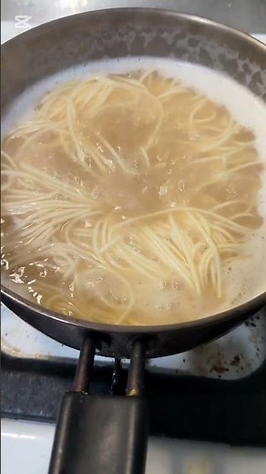 五分鐘搞定，新手也能輕鬆煮碗好吃的一蘭拉麵😋#煮麵#一蘭拉麵 #下廚 #麵食