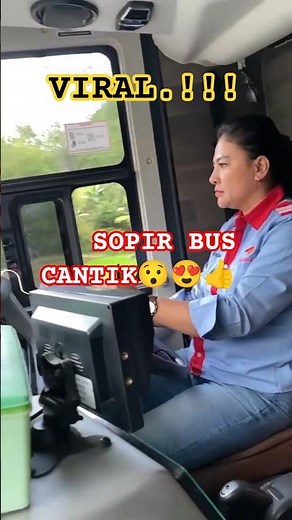 Lina Ozora, the beautiful bus driver, went viral