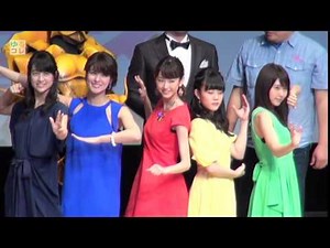 桐谷美玲、藤井美菜、高畑充希、有村架純、山本美月が戦隊ポージング／映画『女子ーズ』プレミア試写会