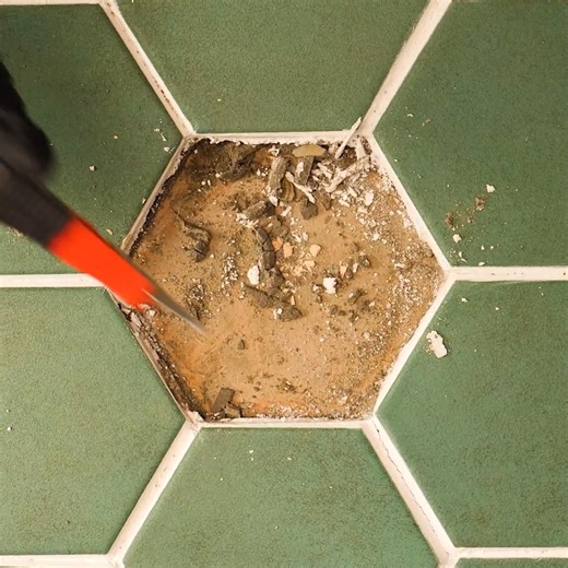 465K views · 3.9K reactions | Extremely Useful DIY Tiling Techniques & Hacks! | DeMilked | Facebook