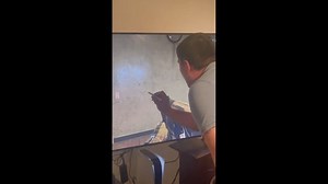 200 IQ pro-gamer move #gaming Credit: Arnoldbz on TikTok | EarlyGame