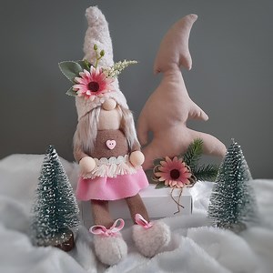 Christmas Girl Gnome With Long Legs Pink Plush Handmade Cute Cozy Stuffed Soft Gnome Doll Female Large Holiday Gnome Shelf Mantel Home Decor - Etsy Canada