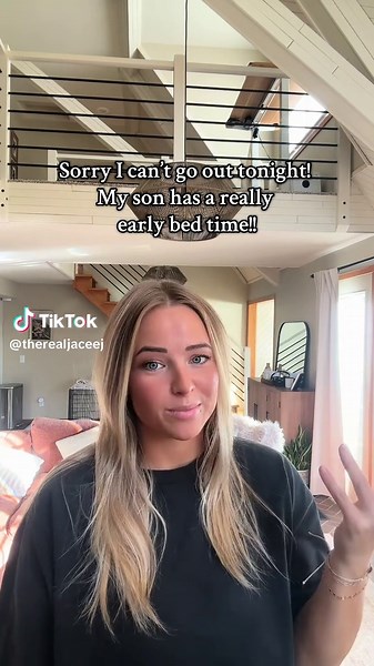 King of sleeping under the couch #8weeksold #blacklab #blacklabpuppy #puppy