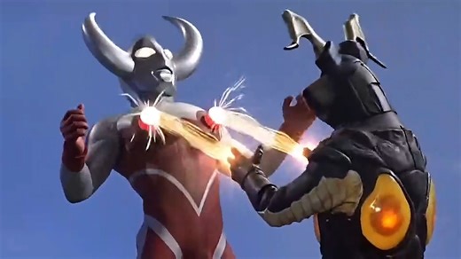 奥特奶爸被爽滋【纯享】